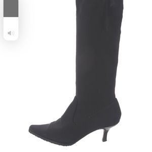 Donald Pliner Suede boots